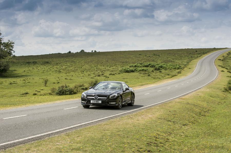  Mercedes-Benz SL400 2014 года  (UK) (фото 19 из 31)